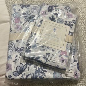 Pottery Barn Hazel twin sheet set Brand New